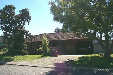 18 Leicester Sq, Alexander Heights, WA 6064