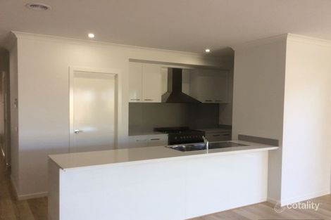 Property photo of 126 Frontier Avenue Aintree VIC 3336