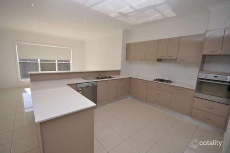 Property photo of 4 Lansdown Place Moss Vale NSW 2577