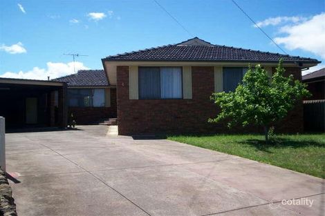 4 Rowan Ct, Bell Park, VIC 3215