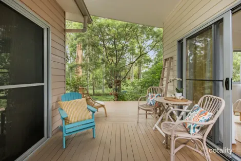 Property photo of 2 Lake Point Way Murrays Beach NSW 2281