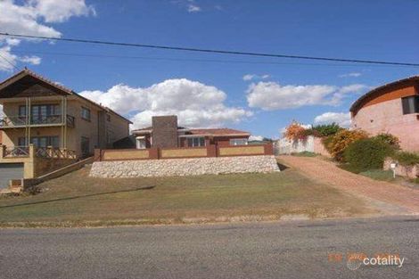 235 Ocean Dr, Port Denison, WA 6525