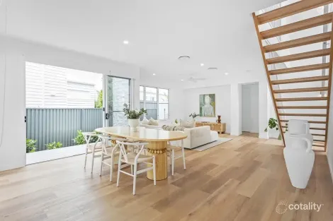 Property photo of 1/13 Tabilban Street Burleigh Heads QLD 4220