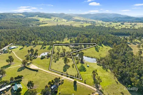 68 Johnson Lane, Seaton, VIC 3858