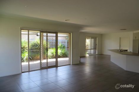 Property photo of 5 Trafford Road Carrum Downs VIC 3201