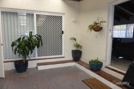 Property photo of 41 Beach Lane Yamba NSW 2464