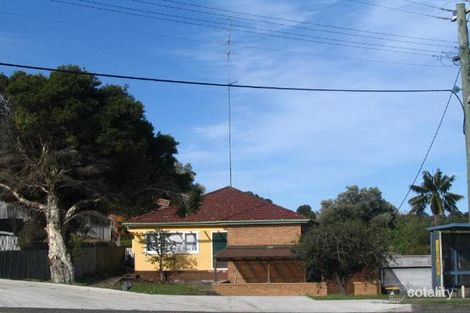 51 Lake Ave, Cringila, NSW 2502