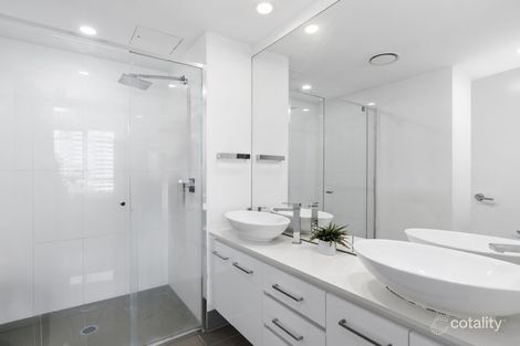 Property photo of 718/19 Imperial Parade Labrador QLD 4215