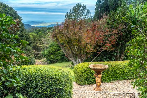 38 Fahey Rd, Mount Glorious, QLD 4520