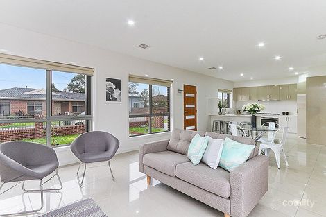 Property photo of 1/7 Elsey Road Reservoir VIC 3073