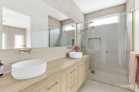 Property photo of 30 Naturaliste Way Armstrong Creek VIC 3217