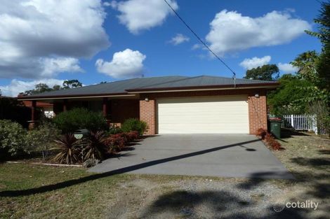 9 Damar Ave, Kootingal, NSW 2352