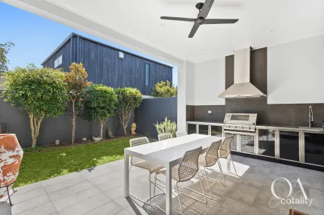 Property photo of 1/44 Point Street Bulli NSW 2516