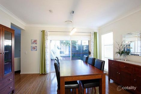 Property photo of 21 Hillsborough Crescent Glenfield NSW 2167