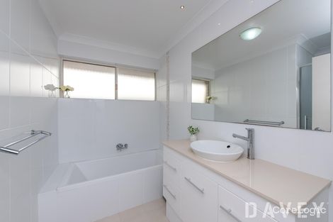 Property photo of 22 Arkwell Way Marmion WA 6020