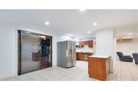 Property photo of 10 Dakota Place Oxenford QLD 4210