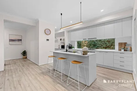 Property photo of 23 Coliseum Avenue Donnybrook VIC 3064