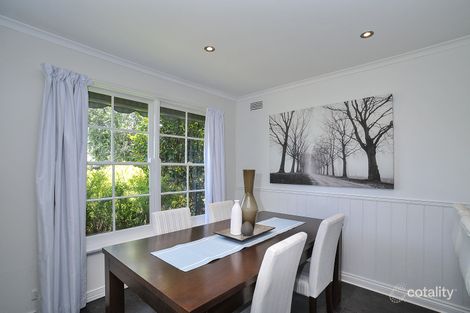 Property photo of 14 Grayson Drive Scoresby VIC 3179
