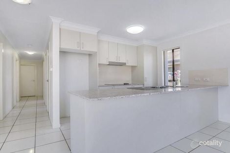 8 Drewett Ave, Redbank Plains, QLD 4301