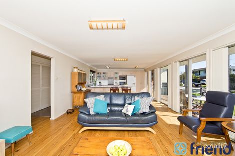Property photo of 17 Fern Avenue Soldiers Point NSW 2317