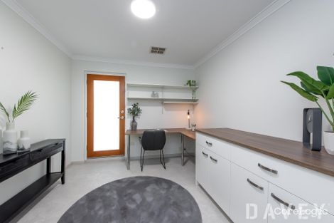 Property photo of 9 Carnegie Way Padbury WA 6025