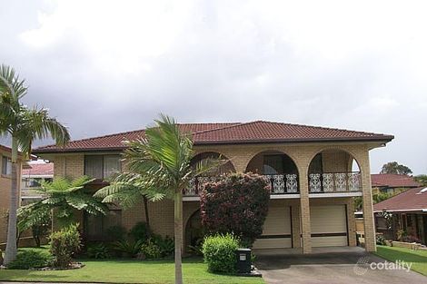 4 Tapscott St, Wishart, QLD 4122