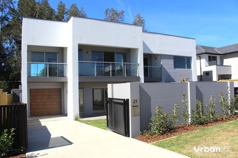 21 Hennessy Ave, Moorebank, NSW 2170