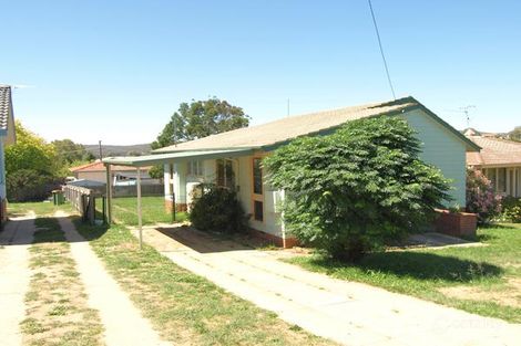 Property photo of 53 Southbar Road Karabar NSW 2620