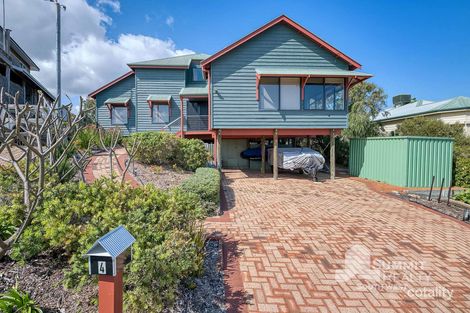 Property photo of 4 Yeoman Place Binningup WA 6233