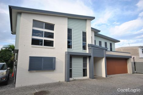 Property photo of 2/136 Central Street Labrador QLD 4215