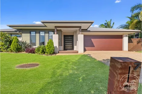 Property photo of 7 Lapwing Circuit Beerwah QLD 4519