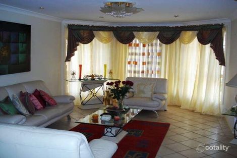 Property photo of 4 Bentinck Drive Green Valley NSW 2168