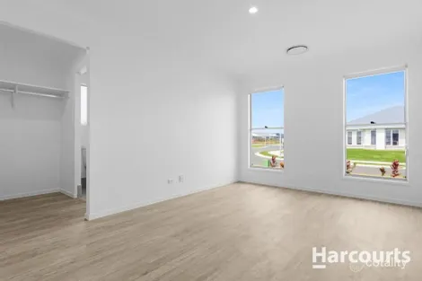 Property photo of 1 Dorrigo Court Eli Waters QLD 4655