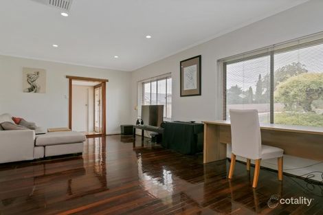 Property photo of 32 Kapoola Avenue Felixstow SA 5070