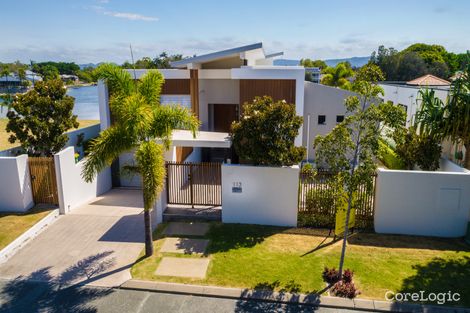 Property photo of 113 Sir Bruce Small Boulevard Benowa QLD 4217