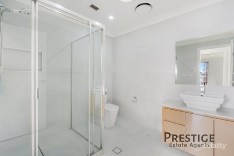 Property photo of 5 Condello Crescent Edensor Park NSW 2176
