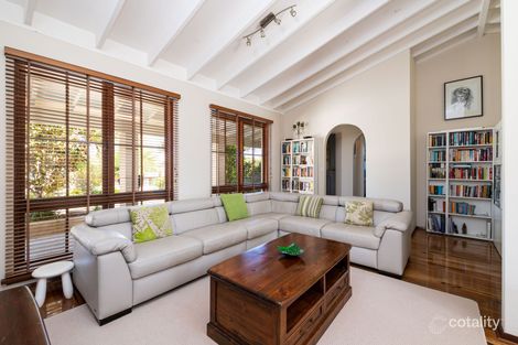 Property photo of 7 Jagoe Court Marmion WA 6020