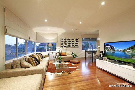 Property photo of 8 Belair Court Bundoora VIC 3083