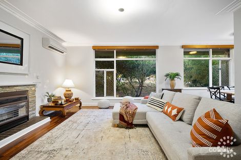 25 Lorraine Pl, Hamilton Hill, WA 6163