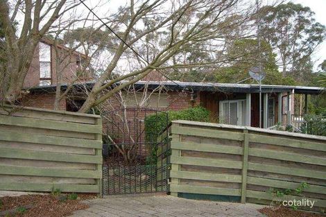 Property photo of 35 Smallburn Avenue Newborough VIC 3825
