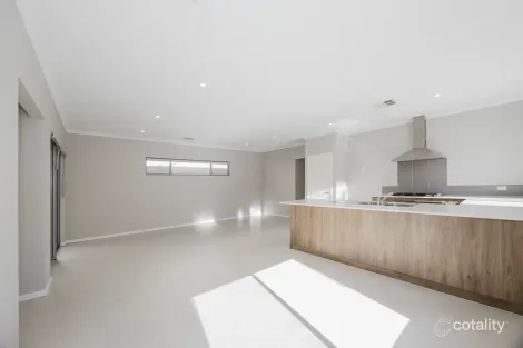 Property photo of 83 Vignerons Loop Hocking WA 6065