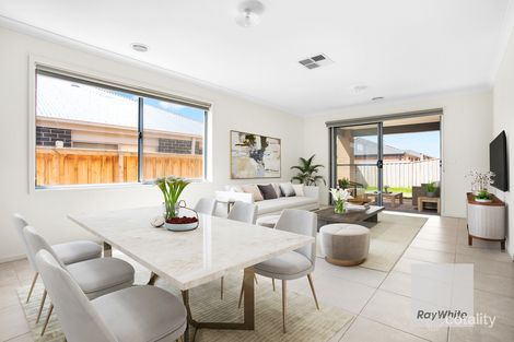 Property photo of 14 Dyer Way Maddingley VIC 3340