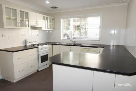 Property photo of 10 Armstrong Crescent Robertson NSW 2577