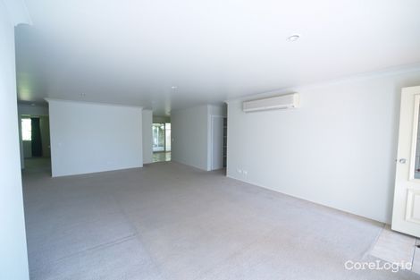 Property photo of 2/23 Albatross Circuit Tweed Heads West NSW 2485