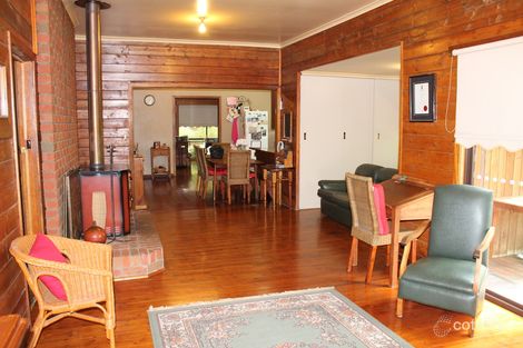 Property photo of 220 Sextons Road Swan Marsh VIC 3249