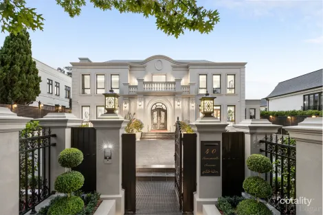 40 Monomeath Ave, Canterbury, VIC 3126