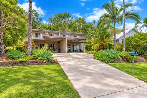 Property photo of 8 Duell Road Cannonvale QLD 4802