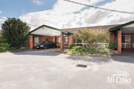 16/4 Glastonbury Rd, Armadale, WA 6112