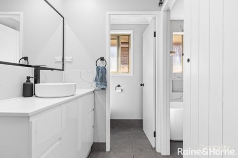 Property photo of 6 Anna Place Wallsend NSW 2287