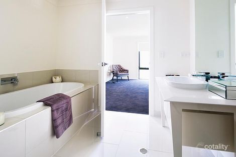 Property photo of 102 Pavilion Drive Peregian Springs QLD 4573